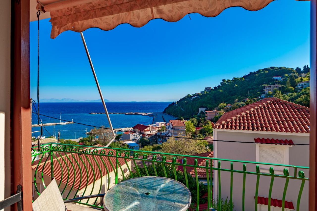 Golden Flower'S Apartment Poros  Екстериор снимка