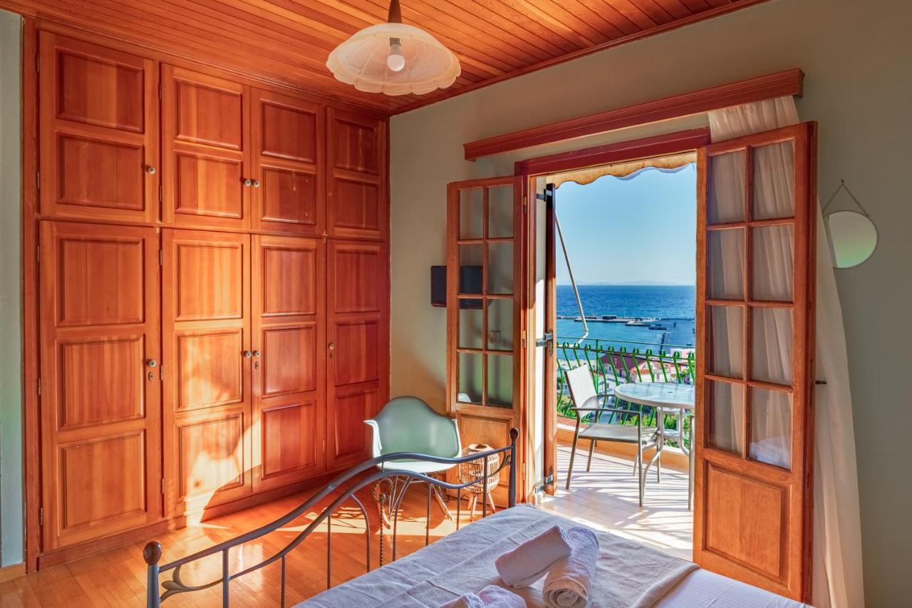 Golden Flower'S Apartment Poros  Екстериор снимка